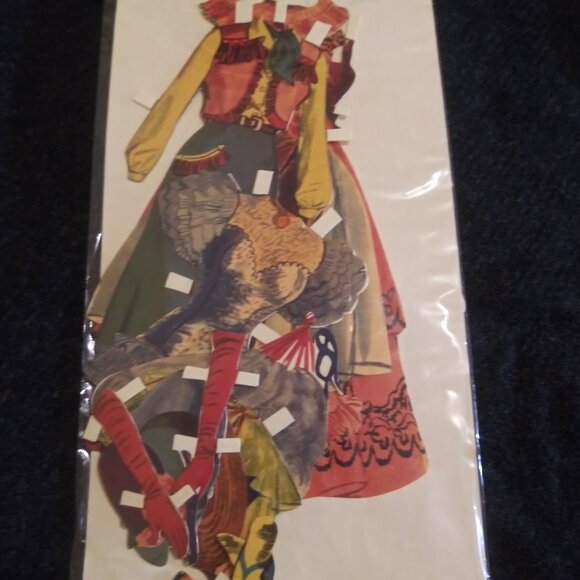 COLLECTOR'S BETTY GRABLE Cutout Paper Doll Set - Picture 4 of 4